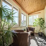 Haus - By Le Petit Palais Hotel apartamentowy 3*