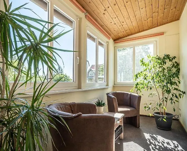 Murphy's Und アパートホテル 3*